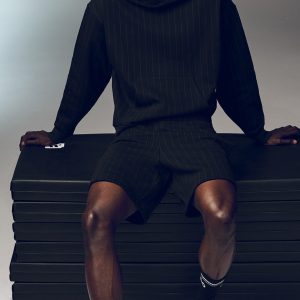 7 Pinstripe Short - Black Pinstripe